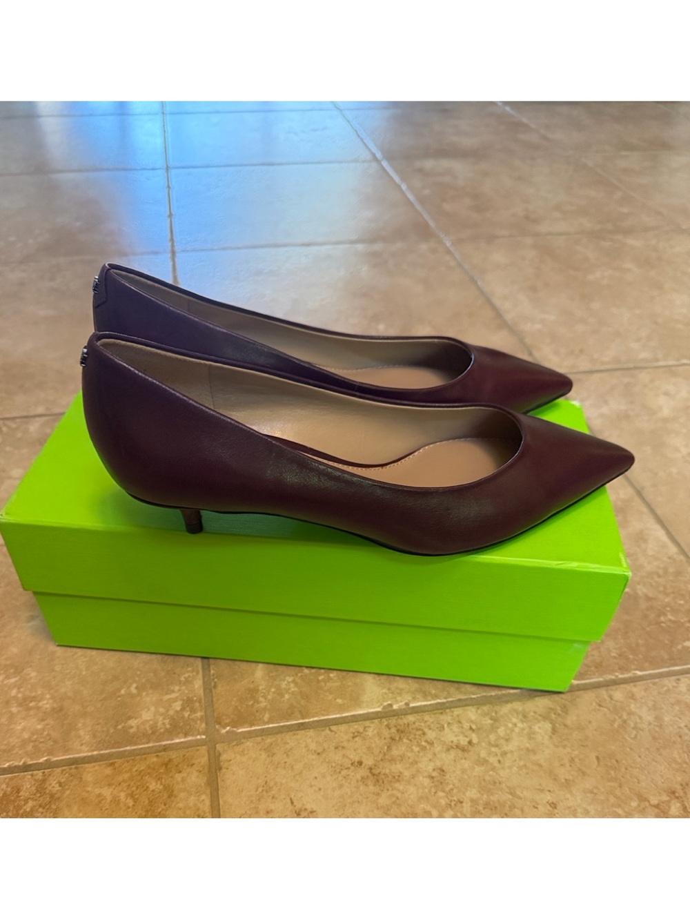 SAM EDELMAN women’s  Franci Kitten Heel Pump